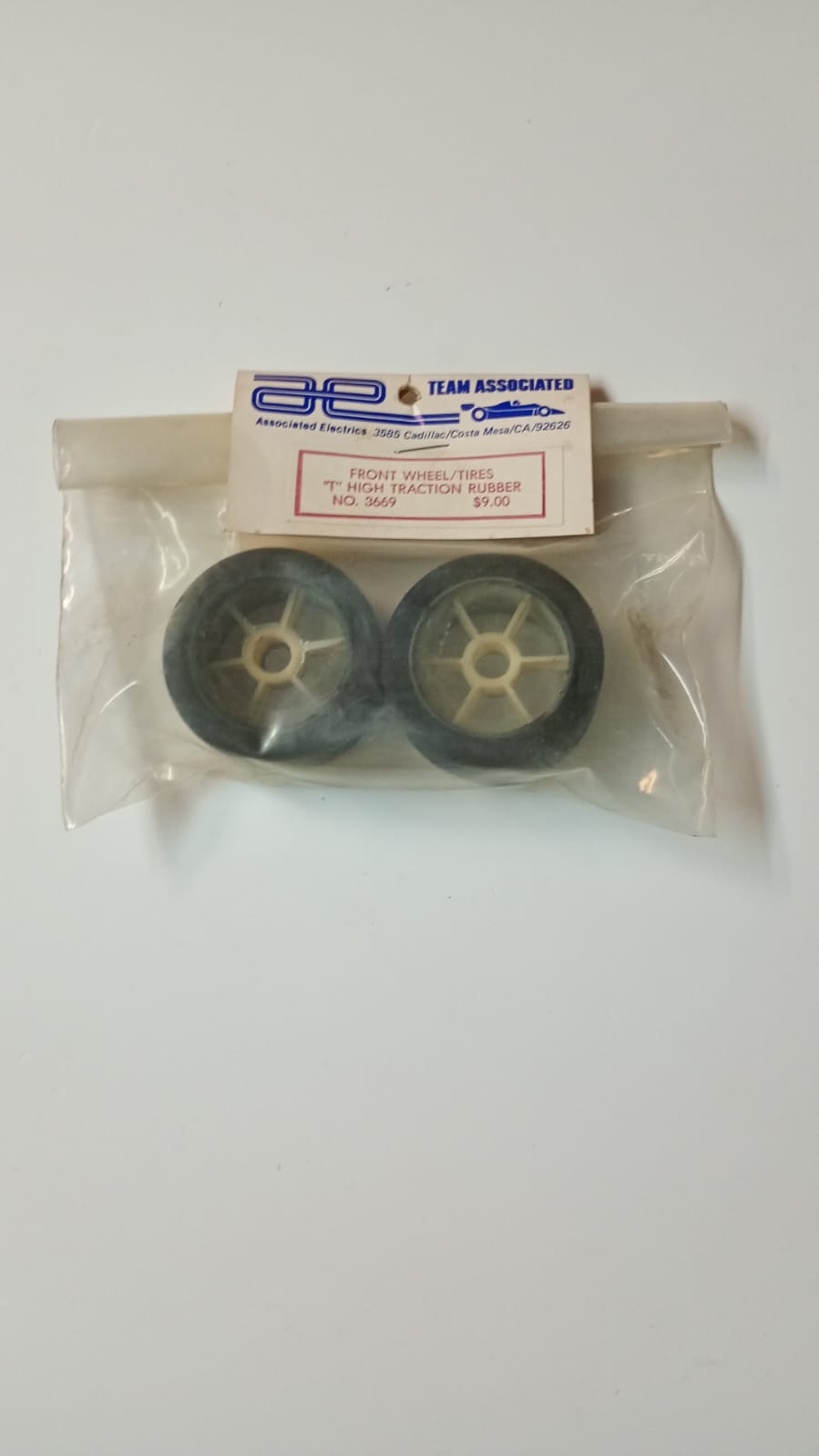Team Associated 3669 Front Wheel/Tires "T" High Traction Rubber