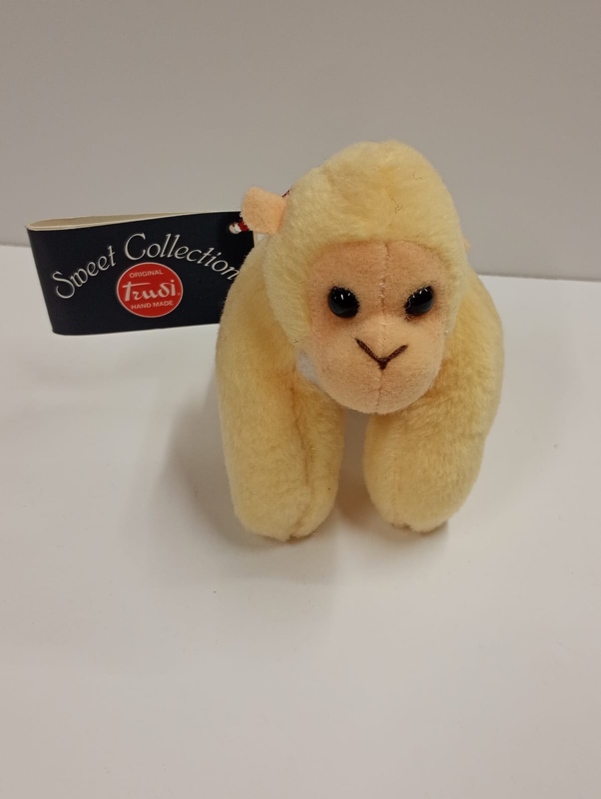 Sweet Collection Gorilla Giallo cm 12
